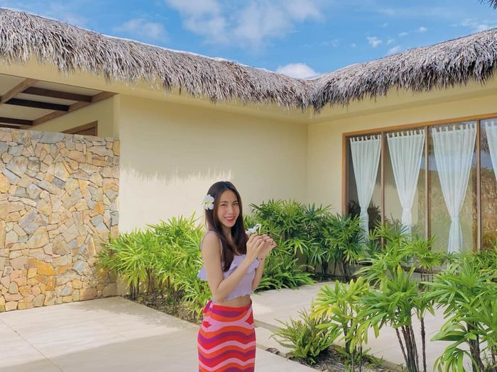 Bi quyet giam can lay lai vong eo thon gon sau sinh cua Thuy Tien