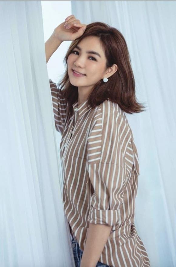 6 my nam, my nu dinh dam lang giai tri Hoa ngu 