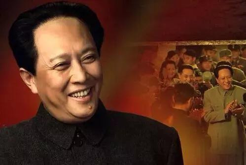 "Gia Cát Lượng" từng bị đồn ép vợ tự tử, U70 vẫn phong độ ảnh 2