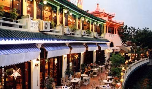 Dai gia so mot Ho Guom rut khoi cuoc choi 230 ty USD