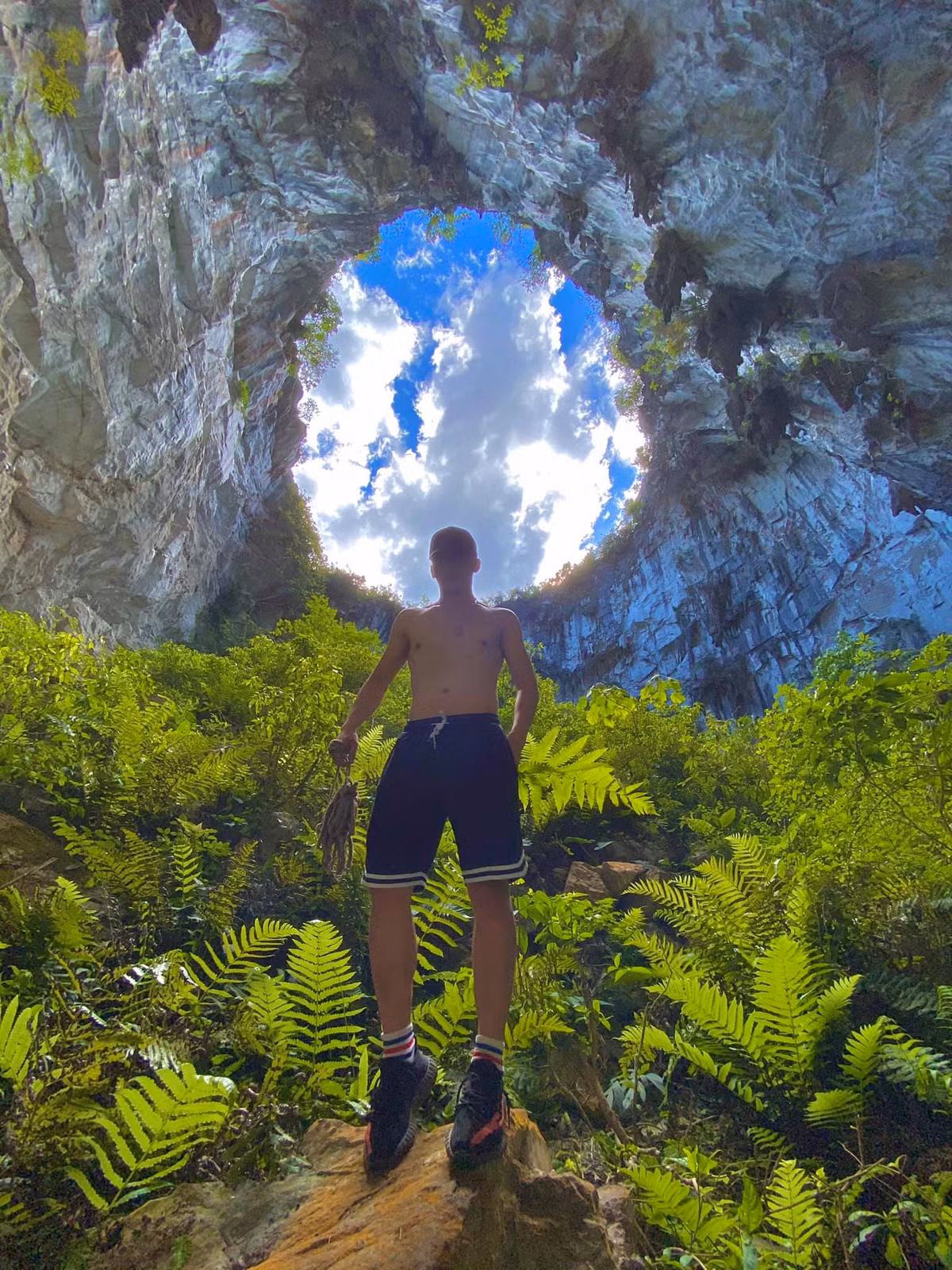 Vung dat hoang so nhu thoi tien su trong ho sut Meo Vac – Ha Giang-Hinh-5