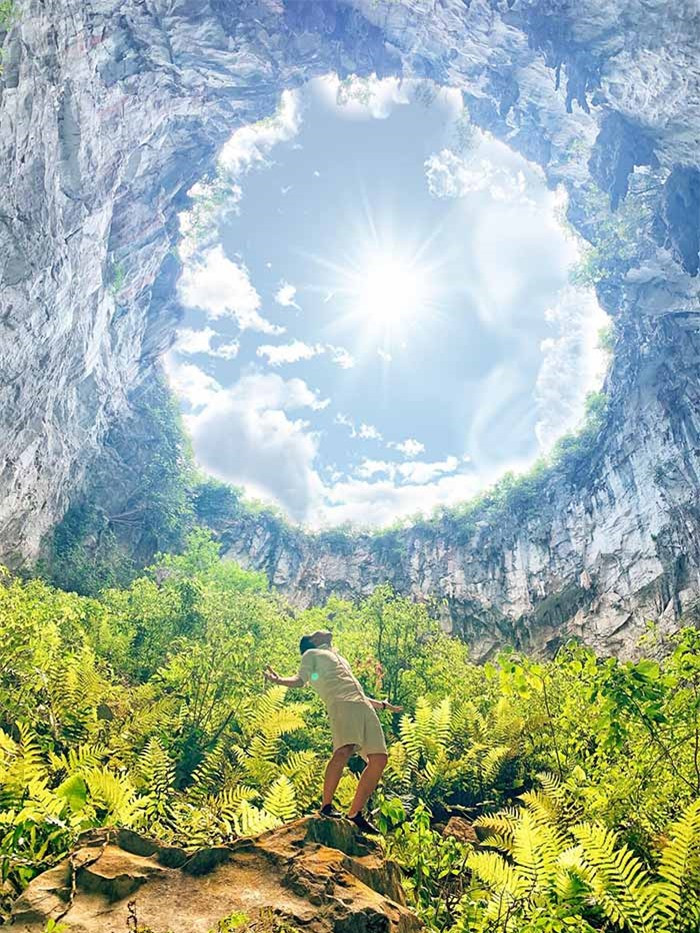 Vùng đất hoang sơ như thời tiền sử trong hố sụt Mèo Vạc – Hà Giang - Hình 2 Vung dat hoang so nhu thoi tien su trong ho sut Meo Vac – Ha Giang-Hinh-2