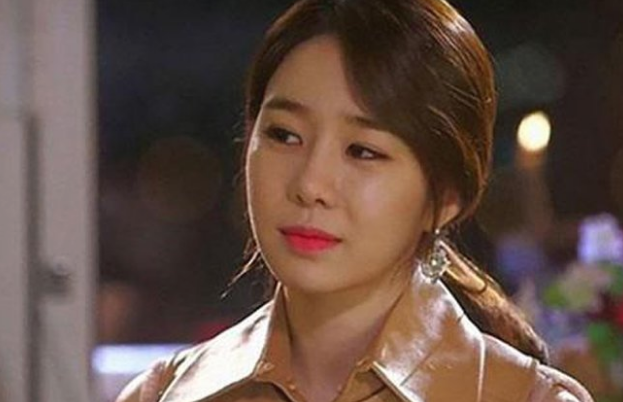 Quan he ngoai luong cua chong va nguoi than yeu nhat khien vo guc nga tai cho