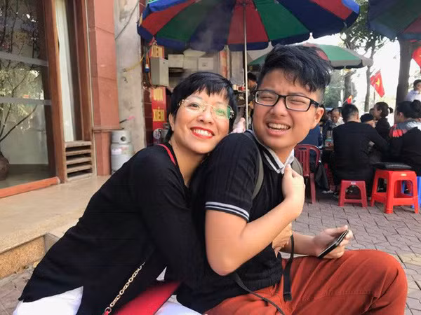 MC Thảo Vân: 20 năm cầm trịch Táo quân - Hình 3 MC Thao Van: 20 nam cam trich Tao quan-Hinh-3