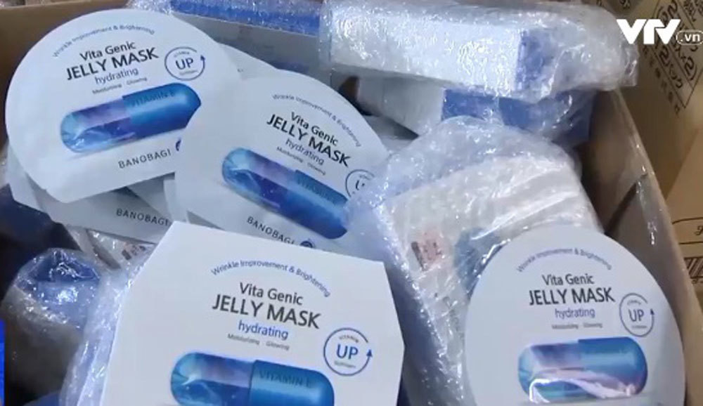 "Mê hồn trận" mỹ phẩm không nguồn gốc, người tiêu dùng "bấn loạn" ảnh 2