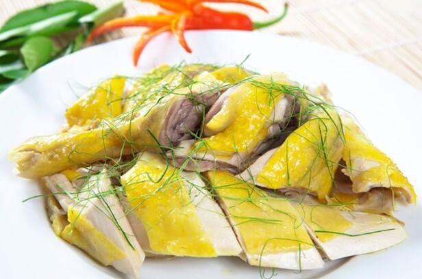 Nhung nguoi nay khong nen an thit ga keo ruoc them benh vao than