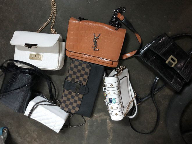 Lay ngay sinh lam mat khau, nhieu nguoi mat tien khi bi trom the ATM