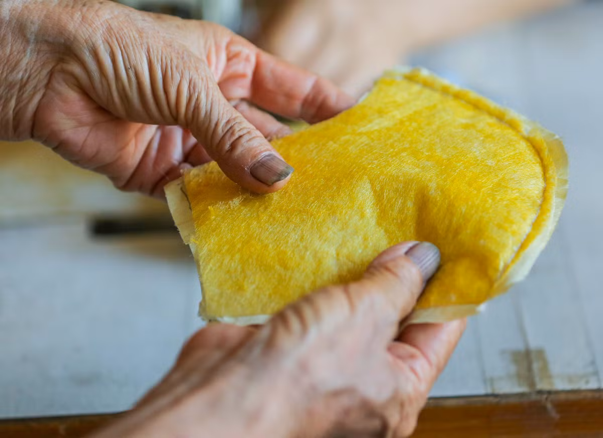 Doc dao cach lam khau trang do hang ngan con tam tu det-Hinh-9