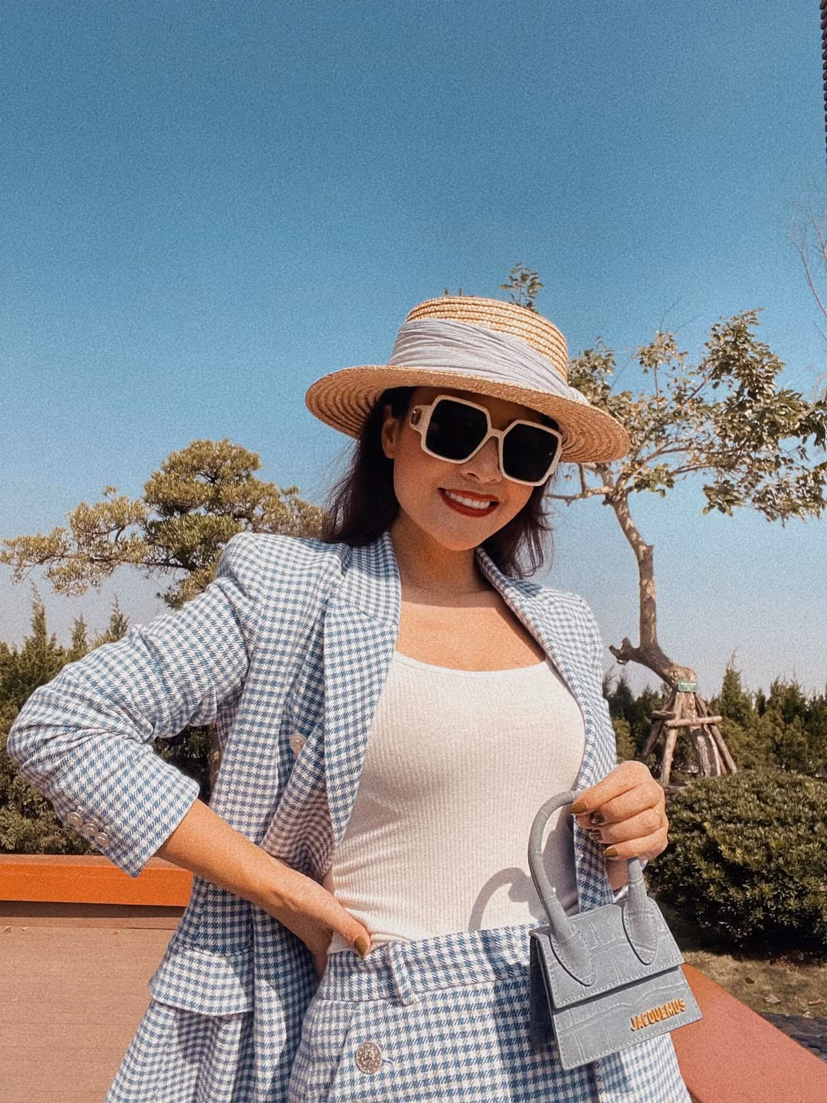 Vo tre dep, quyen ru cua ca si Dang Duong-Hinh-6