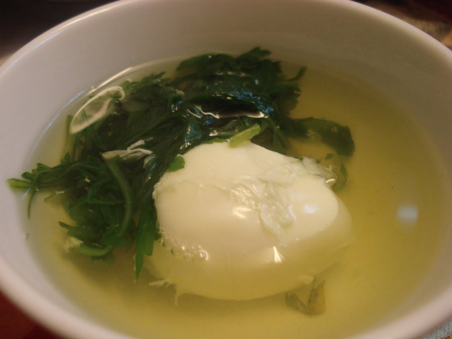 Trứng luộc ngải cứu rất tốt, ăn đúng khung giờ vàng lợi gấp trăm lần - Hình 2 Trung luoc ngai cuu rat tot, an dung khung gio vang loi gap tram lan-Hinh-2