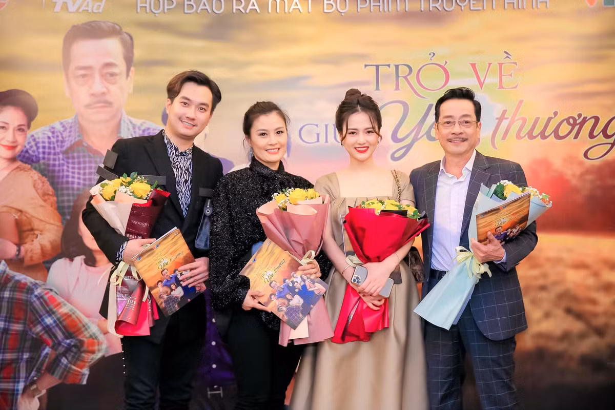 Co con dau tren phim bi NSND Hoang Dung mang vi hon-Hinh-3