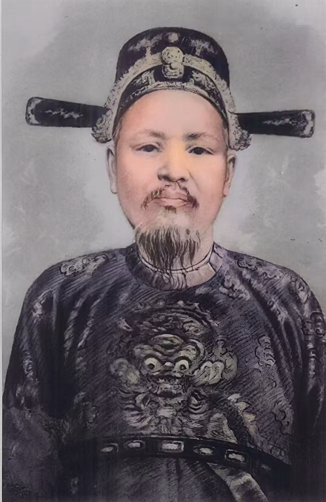 Bi an ve kho bau Vua Ham Nghi-Hinh-3