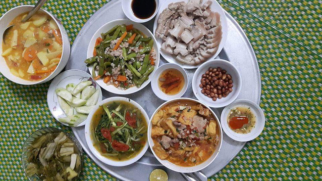 Tôi đứng dậy ngay khỏi mâm cơm sau một lời nhận xét của mẹ chồng - Hình 2 Toi dung day ngay khoi mam com sau mot loi nhan xet cua me chong-Hinh-2