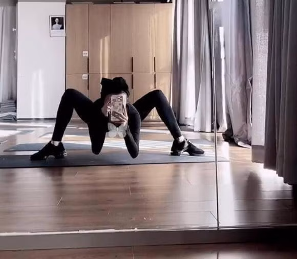 Kim Xao Xao gay sot voi nhan sac 