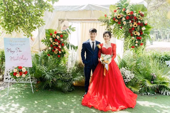 Yeu nhau 9 nam, cap doi tu chung lop, chung ban den chung giuong-Hinh-4