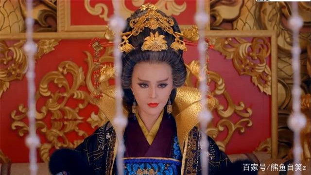 Bị chế giễu là “gà mái biết gáy”, Võ Tắc Thiên đáp trả chỉ bằng 1 chữ - Hình 3 Bi che gieu la “ga mai biet gay”, Vo Tac Thien dap tra chi bang 1 chu-Hinh-3