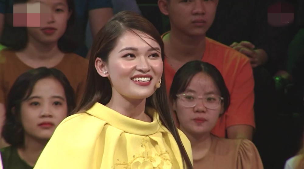 Vi sao nghe si khong uong nuoc mia va cau tra loi cua NSND Hong Van-Hinh-3