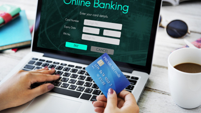 Những lưu ý khi giao dịch ngân hàng dịp cuối năm - Hình 3 Nhung luu y khi giao dich ngan hang dip cuoi nam-Hinh-3