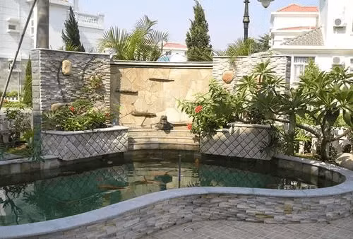 Lam ho ca trong san nha hinh gi thi co the phat tai?