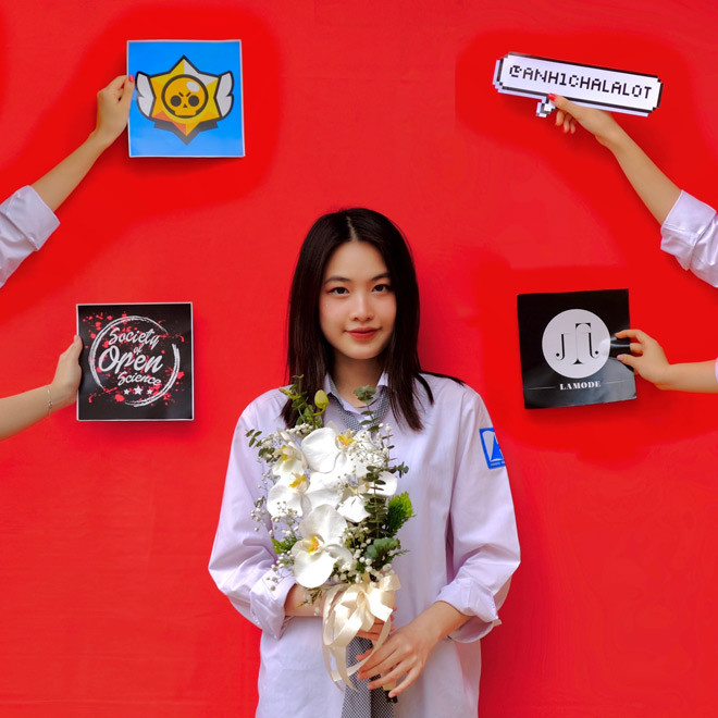 Cô gái nhà toàn thạc sĩ, tiến sĩ giành học bổng 7 tỷ trường ĐH Mỹ - Hình 3 Co gai nha toan thac si, tien si gianh hoc bong 7 ty truong DH My-Hinh-3