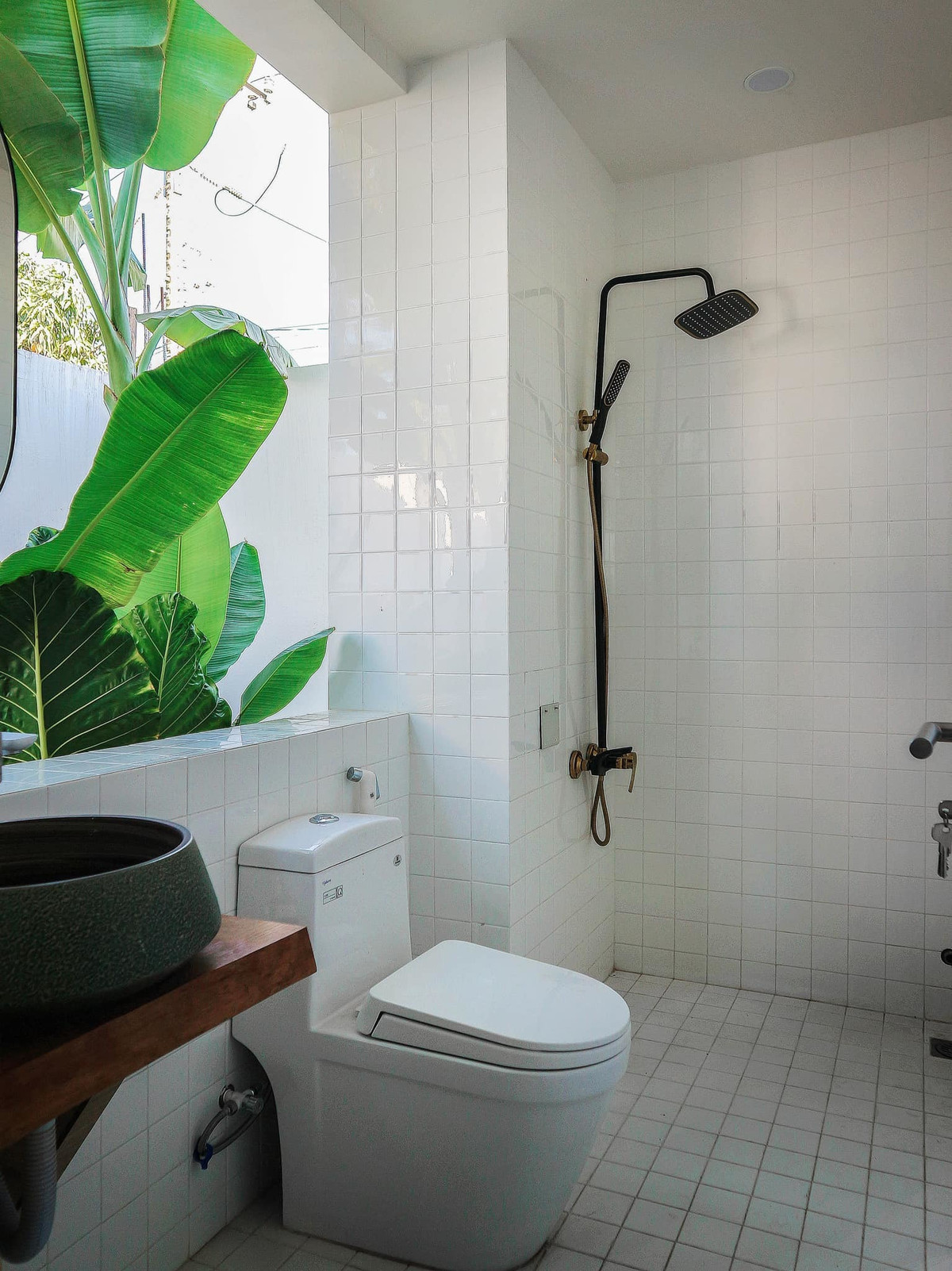 Con gai xay nha 1 ty tang bo me, khong dung cua van chong duoc trom-Hinh-7