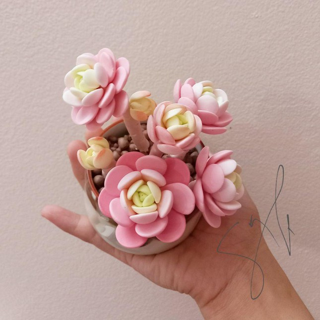 Co nang 9X voi dam me lam sen da bang dat set-Hinh-4