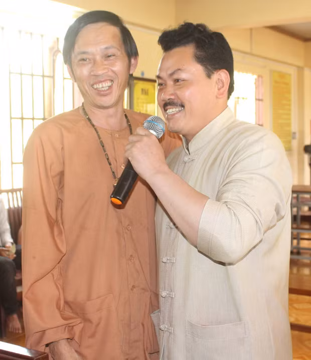 Hoai Linh chi follow nguoi tung 