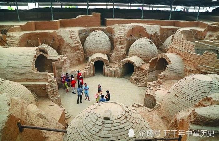 Phat hien lang mo nghin nam do so hon lang Tu Hi Thai hau