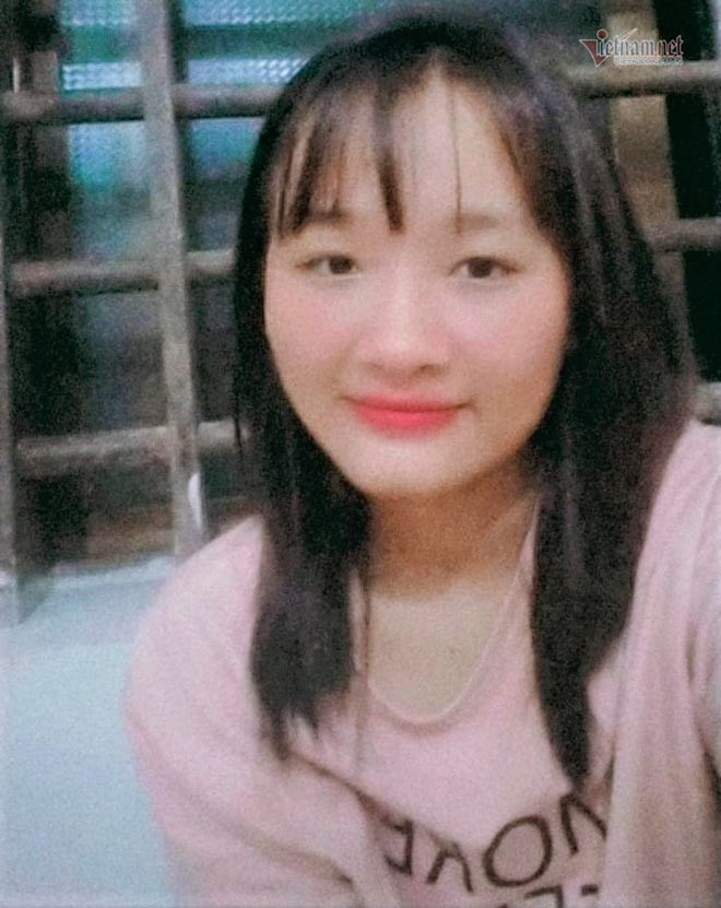 Gặp gỡ nữ thủ khoa gây chú ý nhất kỳ thi THPT Quốc gia 2021 - Hình 2 Gap go nu thu khoa gay chu y nhat ky thi THPT Quoc gia 2021-Hinh-2