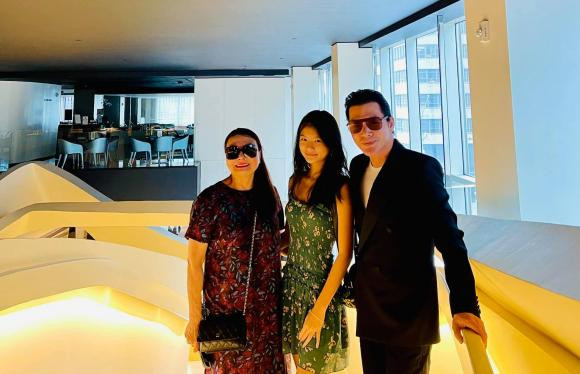 Gia dinh ba the he nha Tran Bao Son hoi ngo-Hinh-3