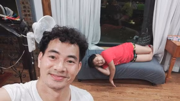 Xuan Bac bi con trai noi 