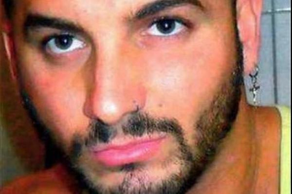 Ly do kho hieu cua anh chang phau thuat thanh nguoi ngoai hanh tinh