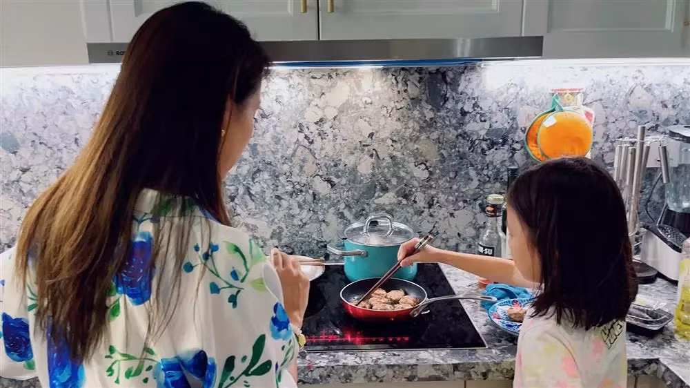 Van Hugo da san sang 