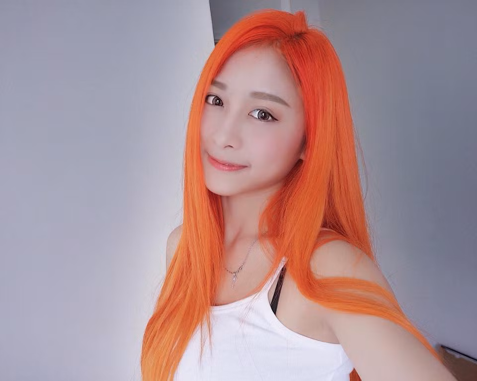 Nhom hot girl Malaysia bi chi trich vi tiec tung bat chap dich COVID-19-Hinh-2