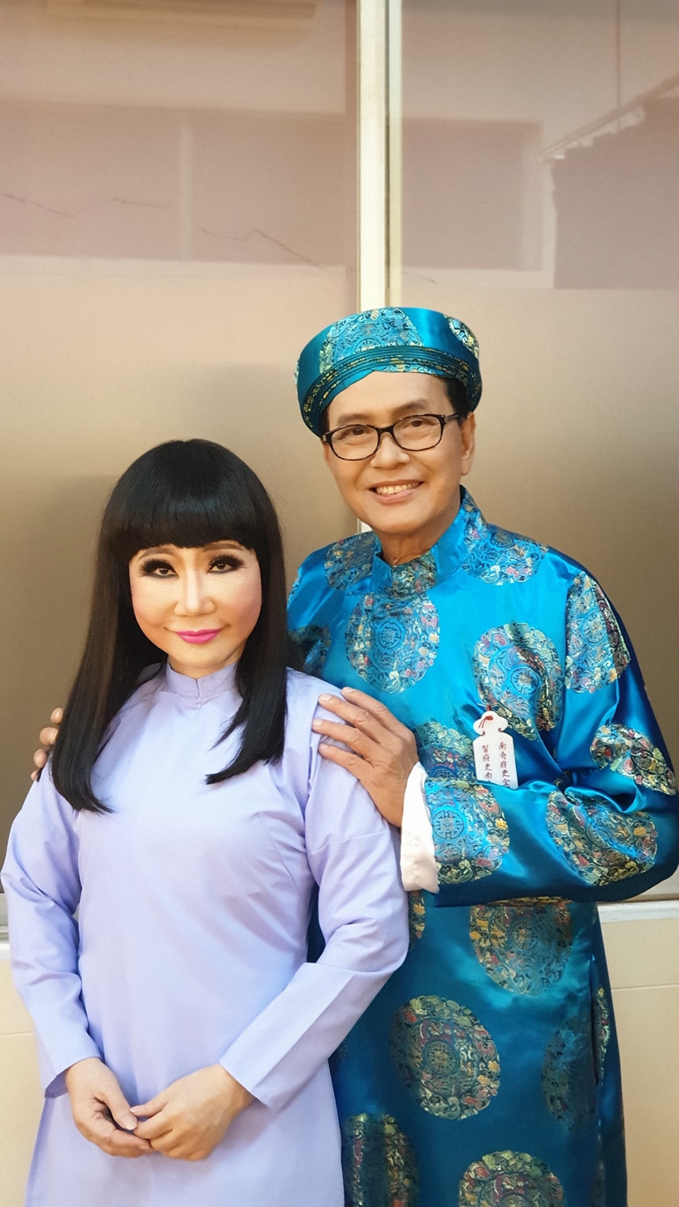 NSUT Thanh Kim Hue tuoi 66 tre trung, sanh dieu qua ong kinh cua chong-Hinh-12