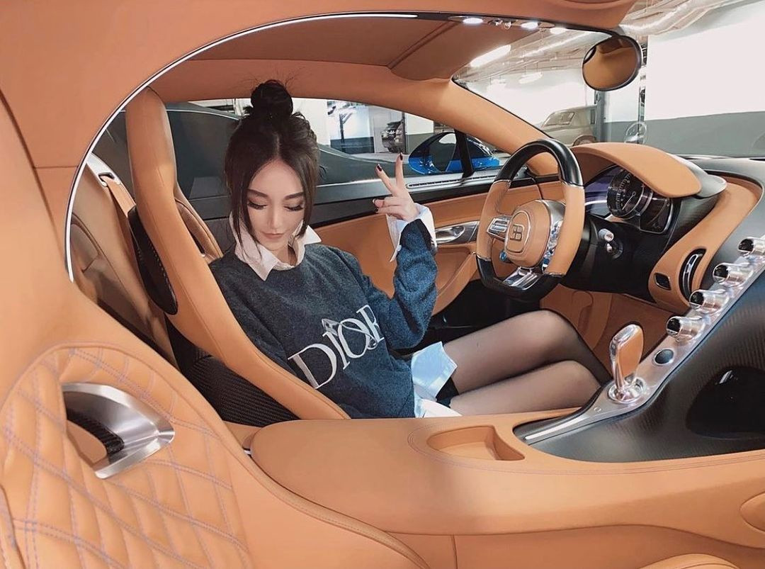 Tai sao nhieu nguoi thich theo doi cuoc song sang chanh cua rich kid