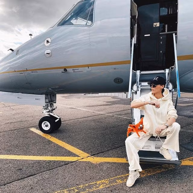 Tai sao nhieu nguoi thich theo doi cuoc song sang chanh cua rich kid-Hinh-5