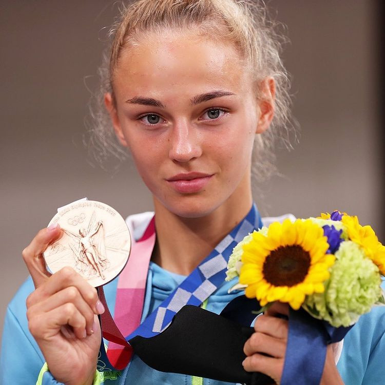 Ngày 25/7, VĐV Judo Daria Bilodid (20 tuổi) đã mang về tấm huy chương đầu tiên cho đội tuyển quốc gia Ukraine tại Thế vận hội Olympic Tokyo. Thi đấu ở hạng cân 48 kg nữ, Daria giành được huy chương đồng sau khi đánh bại VĐV Shira Rishony (Israel). Cô gái sinh năm 2000 nhận được sự ủng hộ nhiệt tình và trở thành niềm tự hào của những người hâm mộ Ukraine.