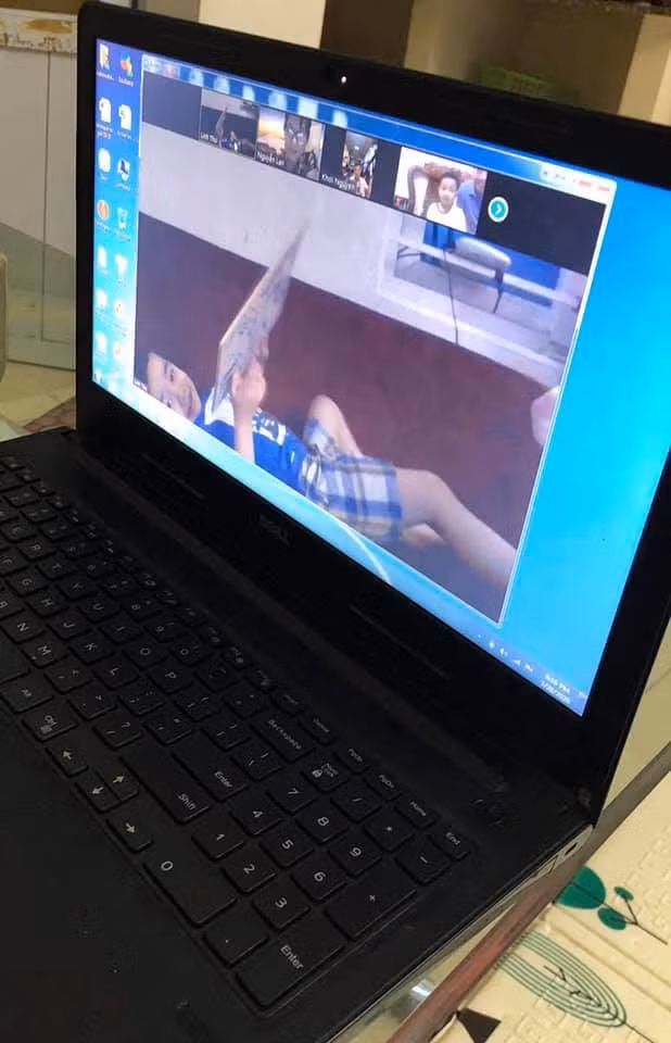 Dang hoc online tro nam dai ra ngu, co giao co man xu ly sieu lay-Hinh-5