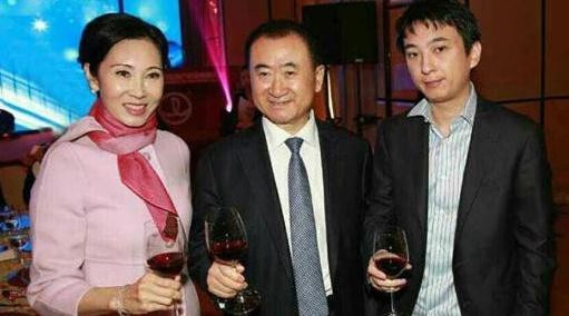 2 nhan vat chong lung Trieu Vy, giup dai hoa thoat nhieu 