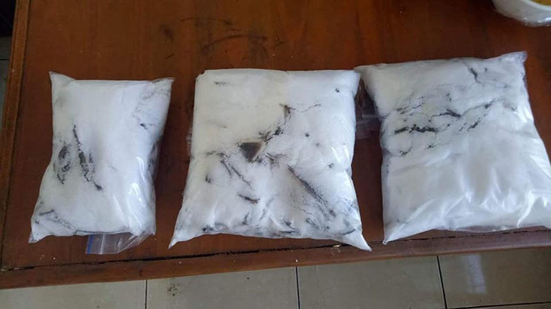 Loai con trung giong gian ban 3,5 trieu/kg-Hinh-3