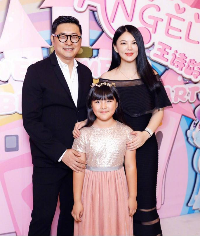 Sao Hoa ngu chi bao nhieu tien hoc phi cho con?-Hinh-5