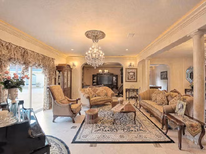 Dinh co hon 80 ty cua ong trum giau co tieng trong the gioi ngam-Hinh-2