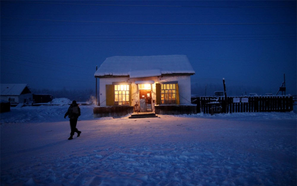 Chỉ có duy nhất 1 cửa hàng trong ngôi làng.