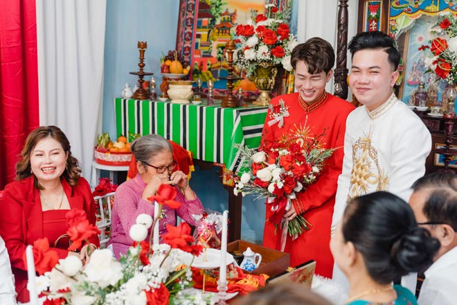 Hai chàng trai nên duyên từ cú tát trời giáng - Hình 8 Hai chang trai nen duyen tu cu tat troi giang-Hinh-8