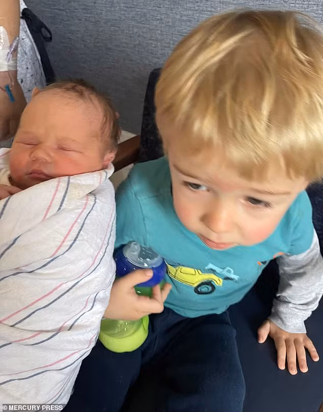 Me hai con quyet dinh thu tinh ong nghiem sinh con lai o tuoi U50-Hinh-10