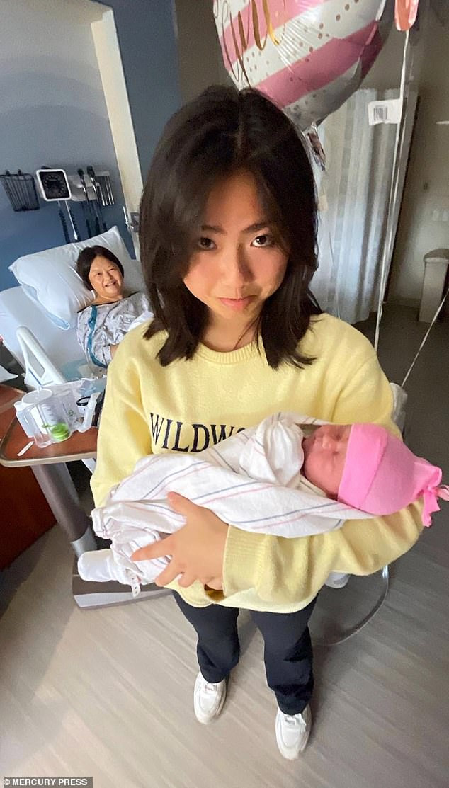 Me hai con quyet dinh thu tinh ong nghiem sinh con lai o tuoi U50-Hinh-6