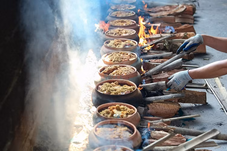 Đập hộp niêu cá kho giá 1,4 triệu đồng ảnh 4