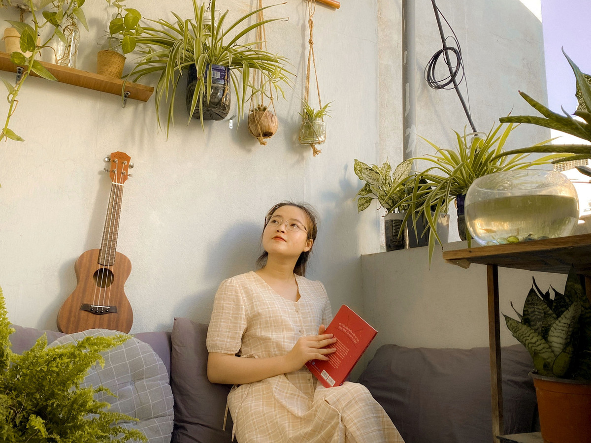 Co gai xay dung khu vuon o ban cong tu do dac tu lam-Hinh-4