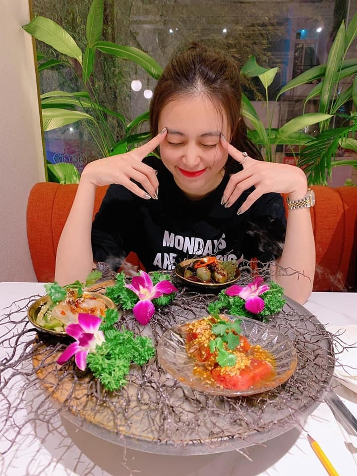 BTV Hoai Anh thoi su 19h dep dai cac-Hinh-12